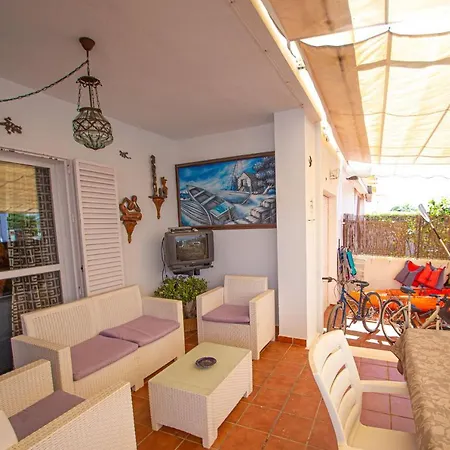 Holiday home Disfruta Del Paraiso En Primera Linea De Playa Con Kayak Y Paddle Surf