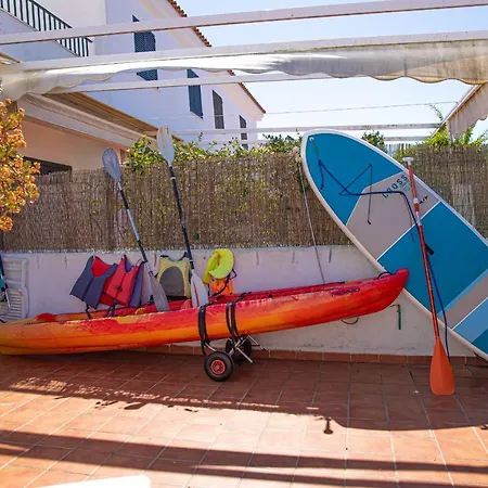 Disfruta Del Paraiso En Primera Linea De Playa Con Kayak Y Paddle Surf Holiday home
